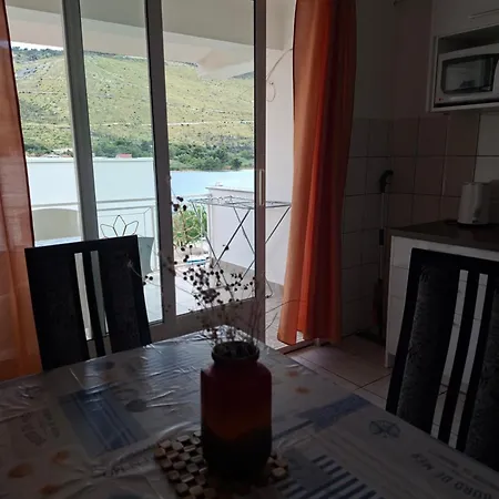 Tome Grebaštica