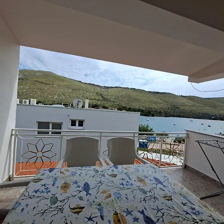 Tome * Grebaštica